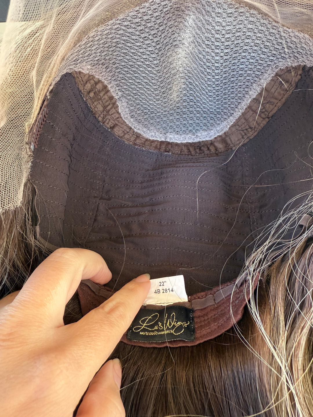 “4B2814” [L] 22” Lace Top Wig