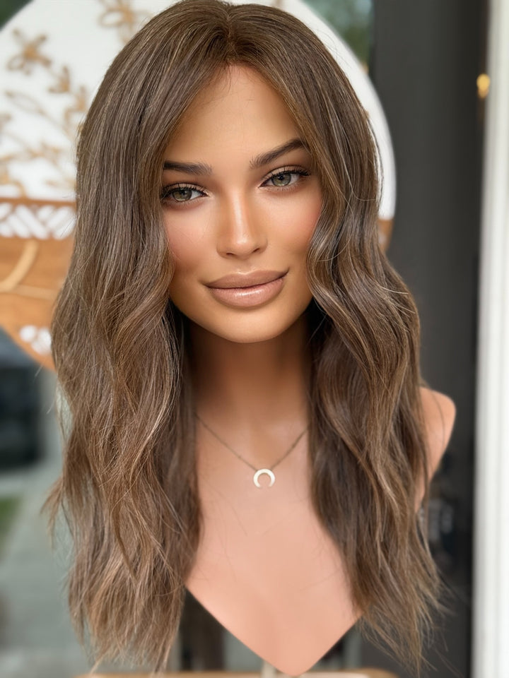 RESALE “Pippa” [M] 20” Lace Top Wig