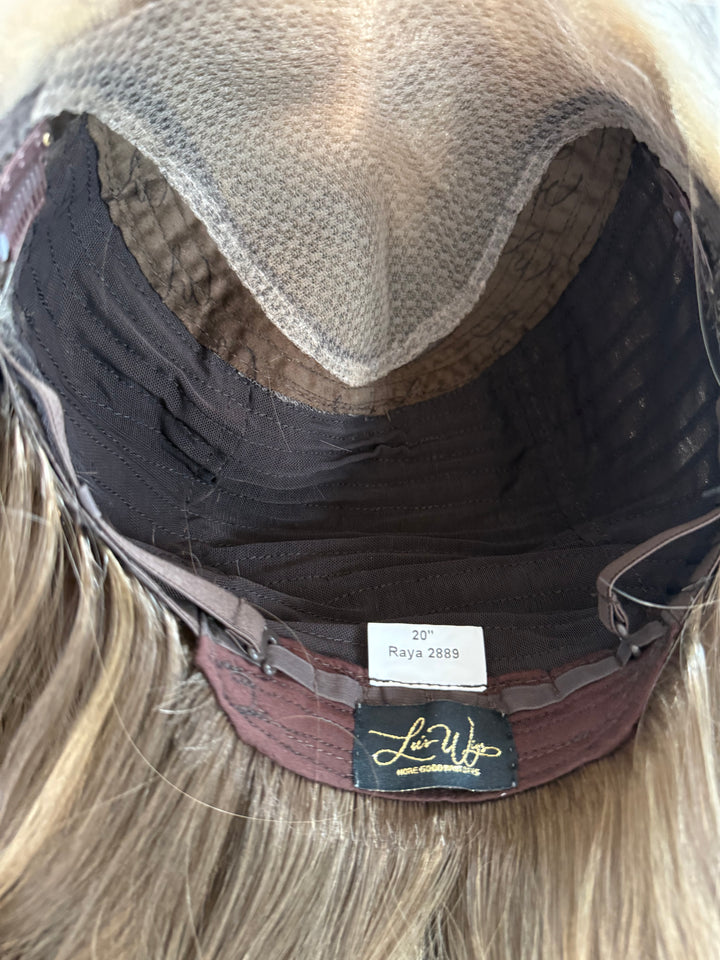 “Raya” [M] 20” Lace Top Wig