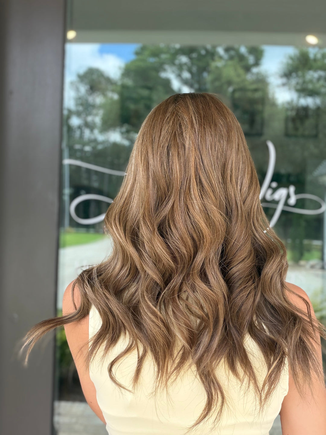 Raya (M) 20” Lace Top Wig