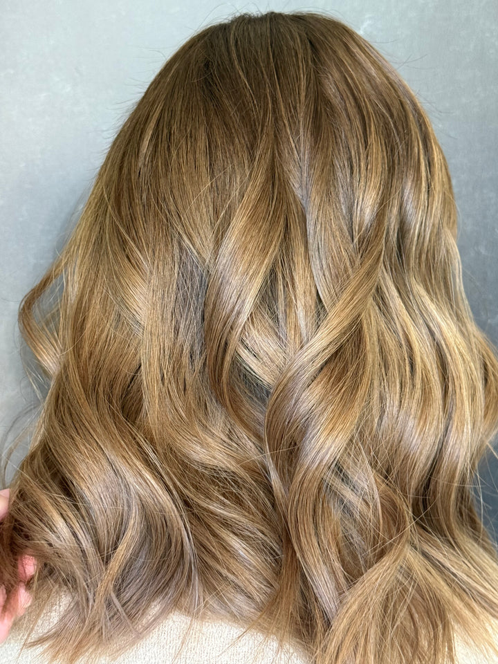 “Autumn” [L] 15” Lace Top Wig