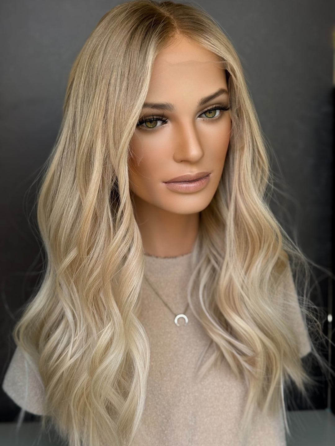“Daisy” [S] 21” Lace Top Wig