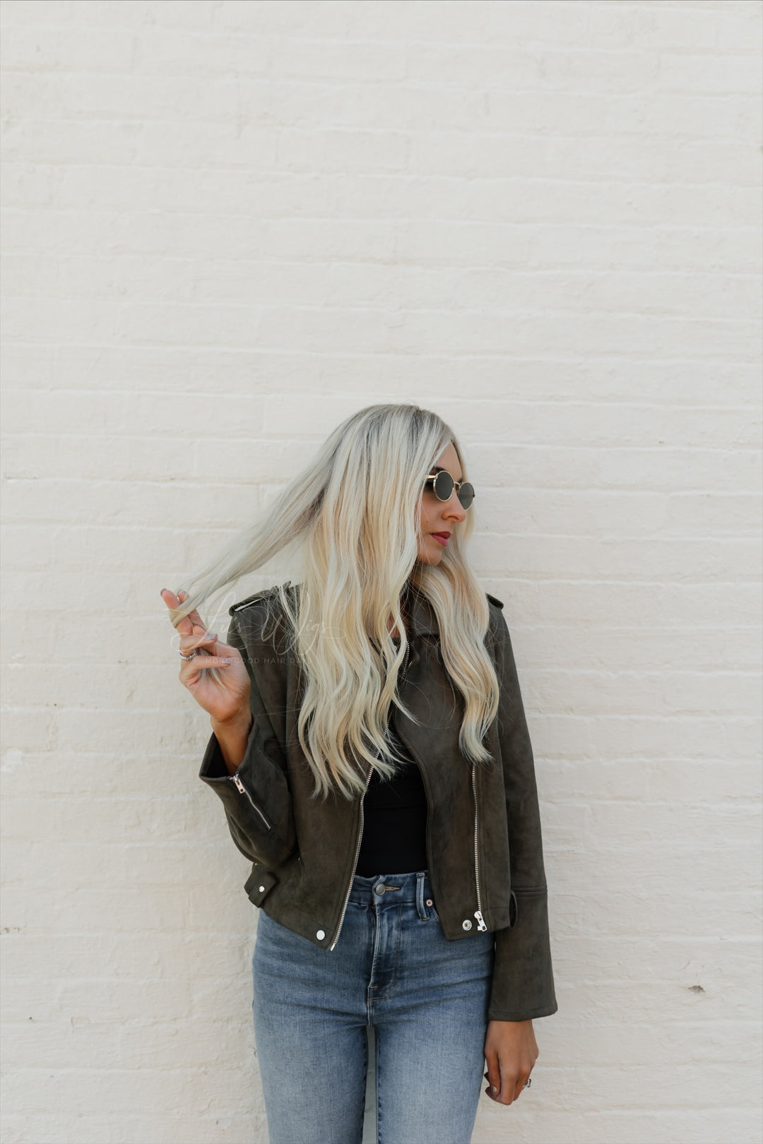 “Ivy” [M] Glam Co. 22” Lace Top Wig