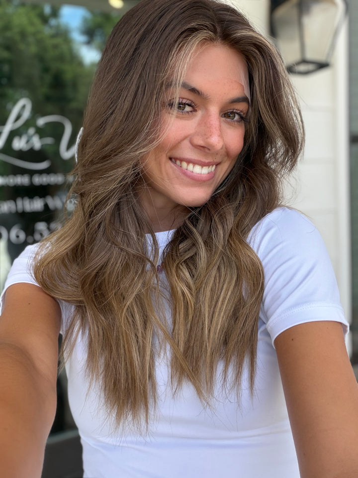 Ella Langley (M) 20” Lace Top Wig