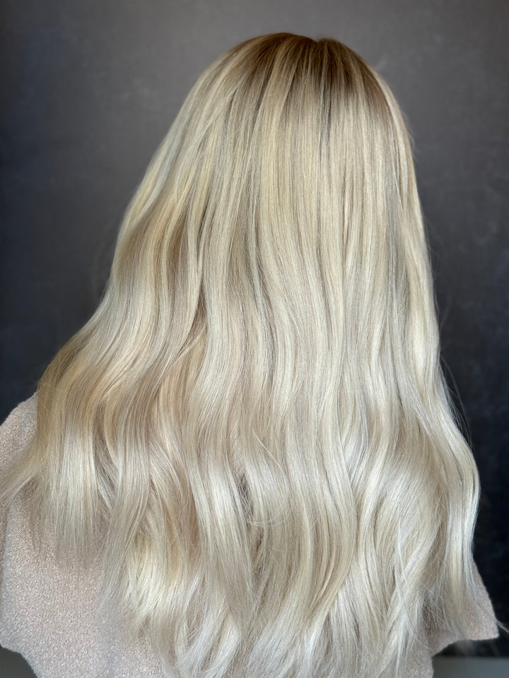 “Bombshell” [L] 20” Lace Top Wig