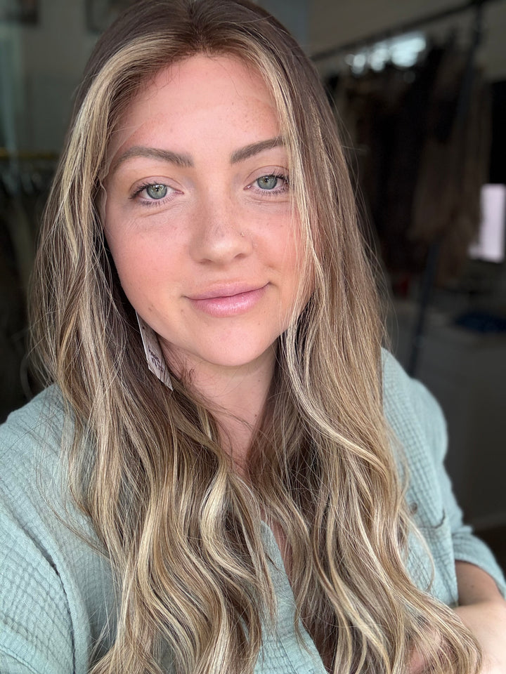 Augusta 22” [S] Lace top wig