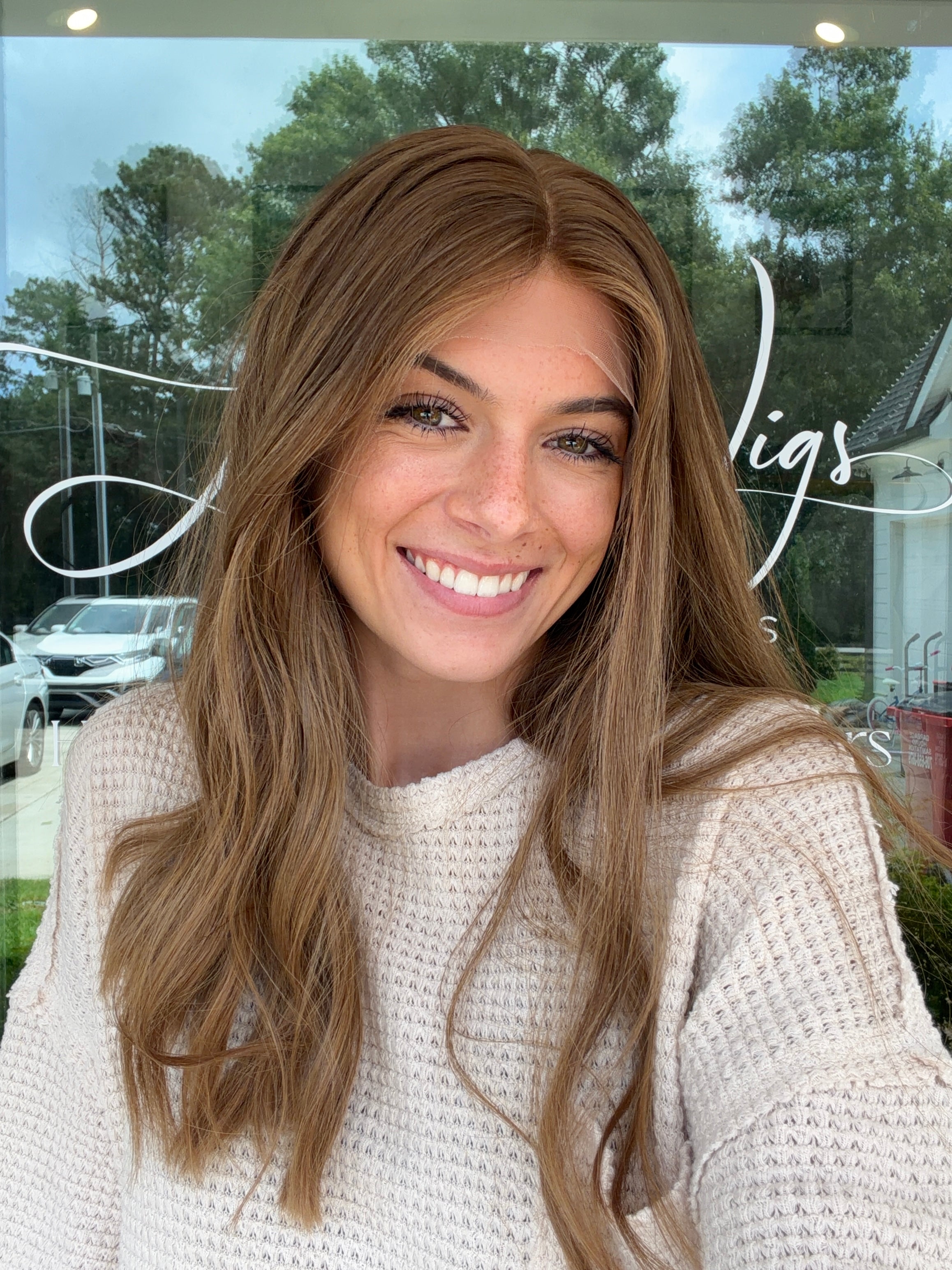 <b>Autumn</b><br> <I>Signature Mongolian Collection</I> <br> 18” Lace Top Wig
