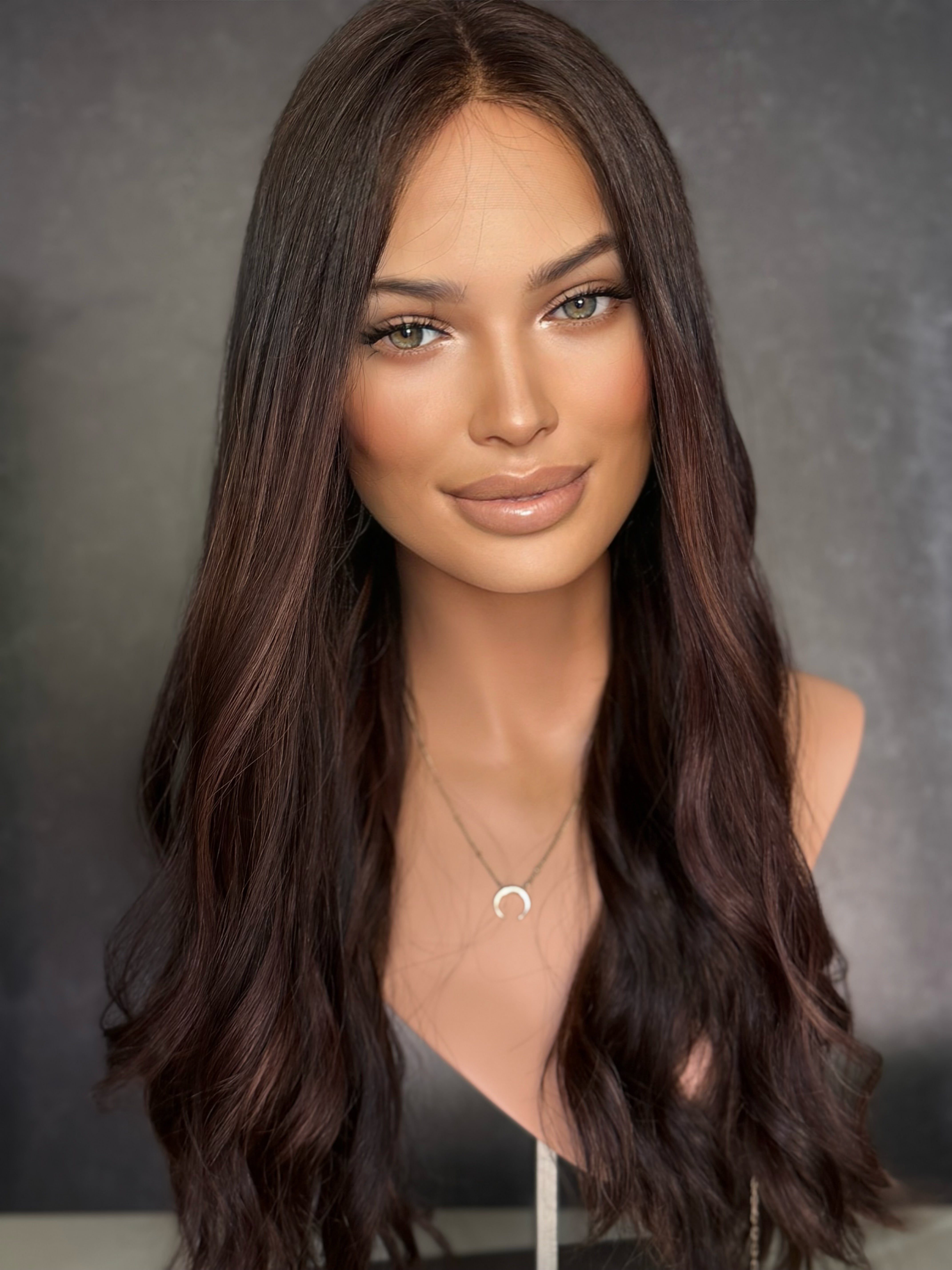 “LT2795” [M] 23” Euro lace top wig