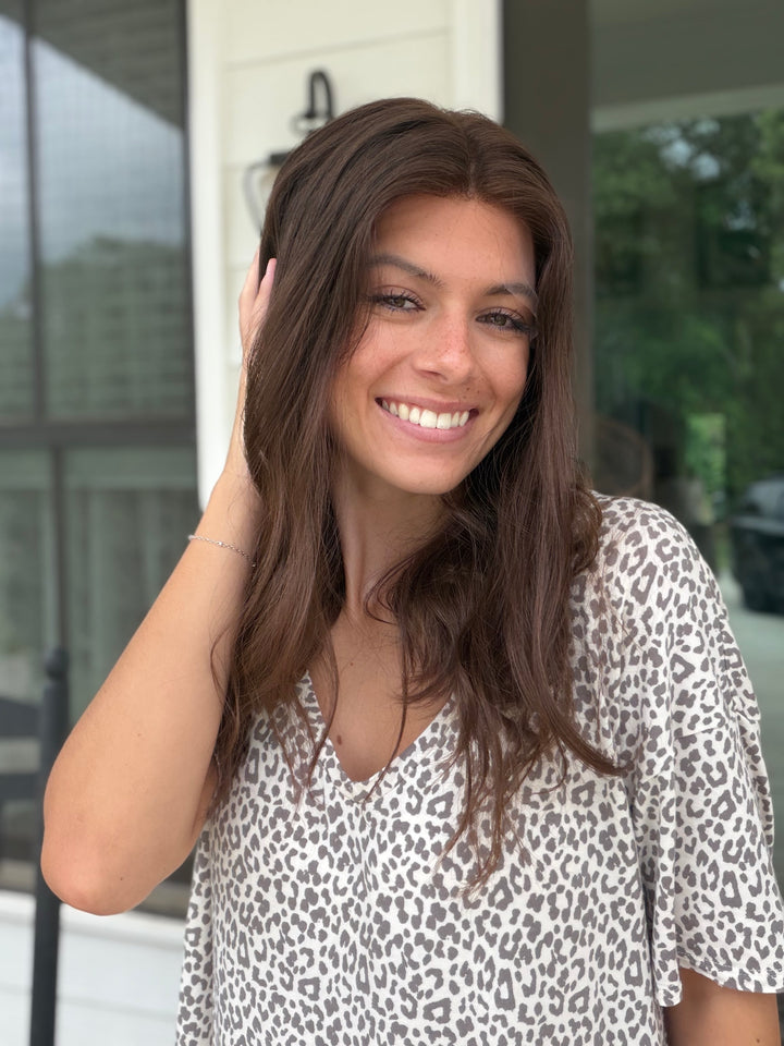 Bella (M) 18” Lace Top Wig