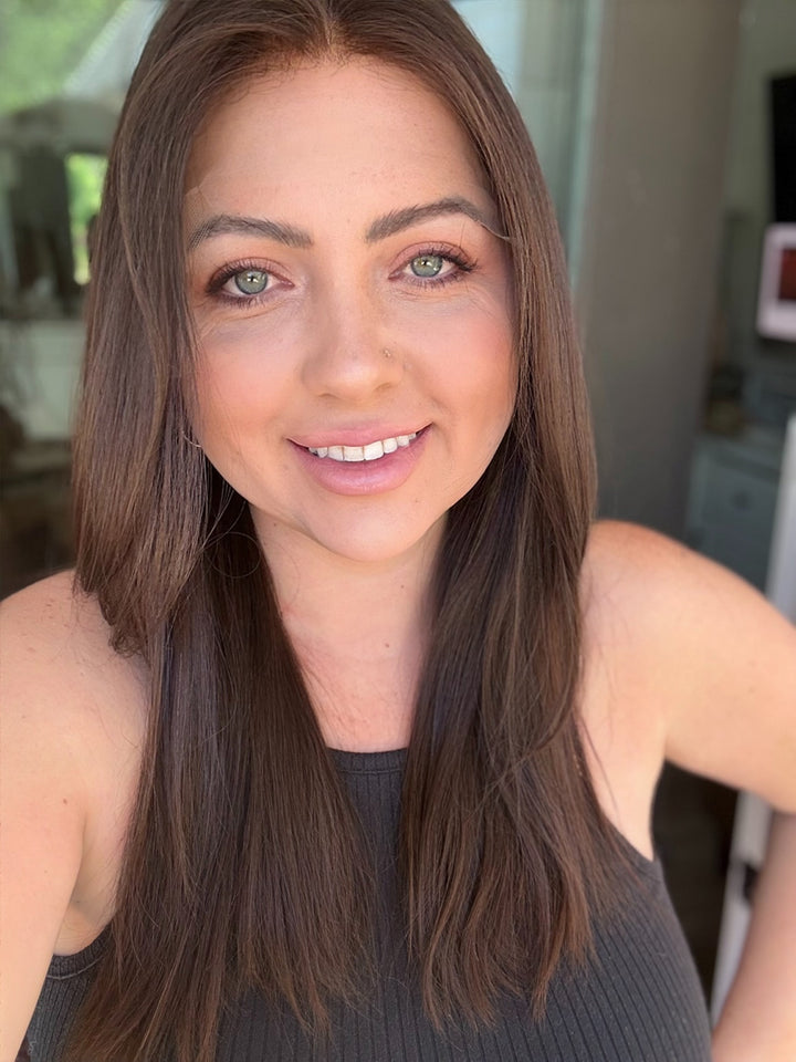 “Lauren” [M] 20” Euro Lace Top Wig