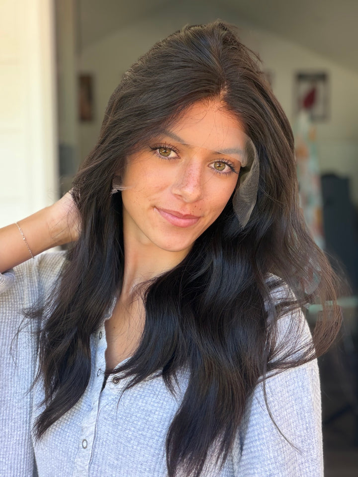 Jordyn (XS) 20” Lace Top Wig