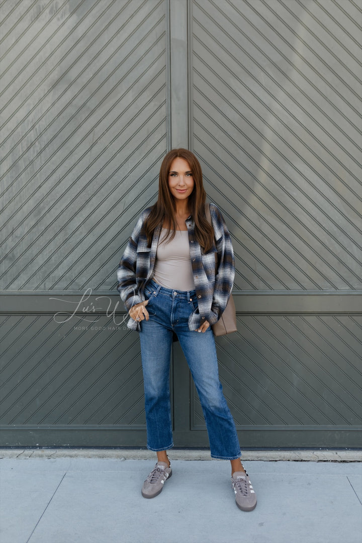 “Sienna” [M] 20” Glam Lace Top Wig