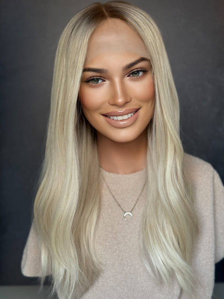 “Bombshell” [L] 20” Lace Top Wig
