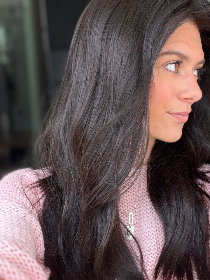 “Jordyn” [m] 22” Lace top wig
