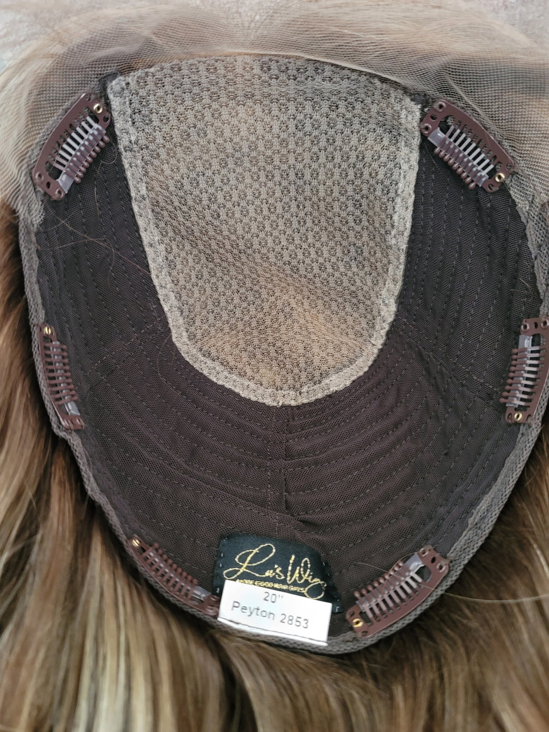 “Peyton” 20” [9x9] Lace Top Topper