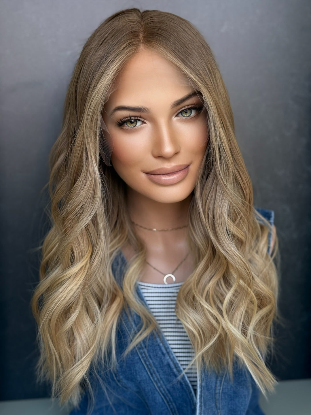 “Lori” [L] 21” Lace Top Wig