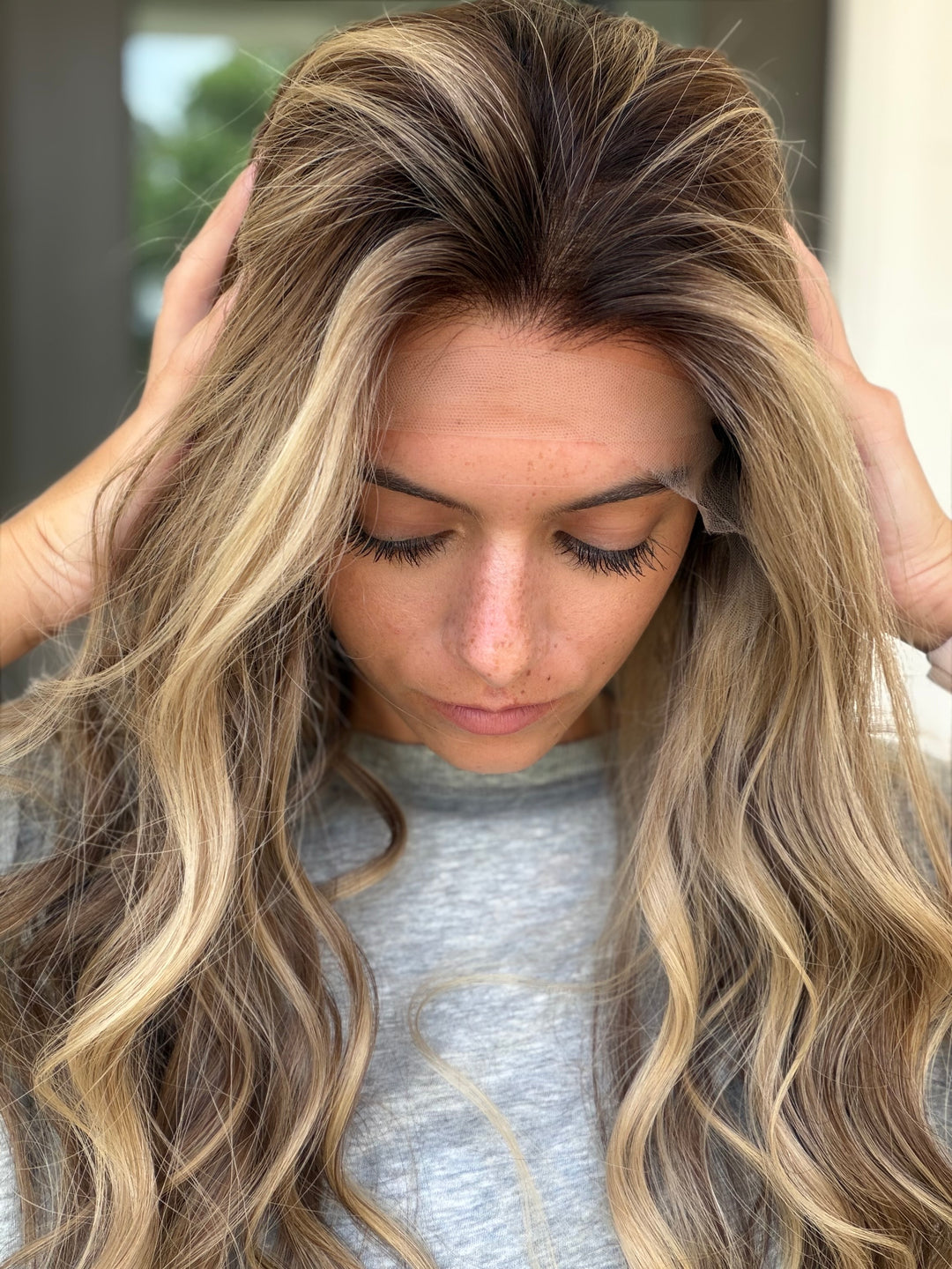 “B3007” (S) 24” Lace Top Wig