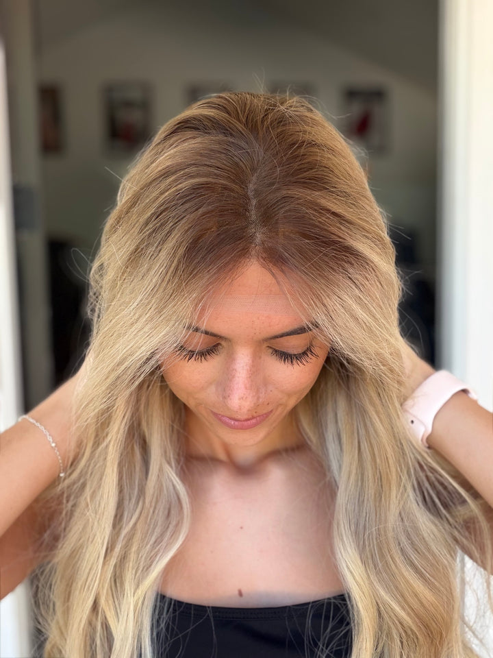 “B3008” (M) 24” Lace Top Wig