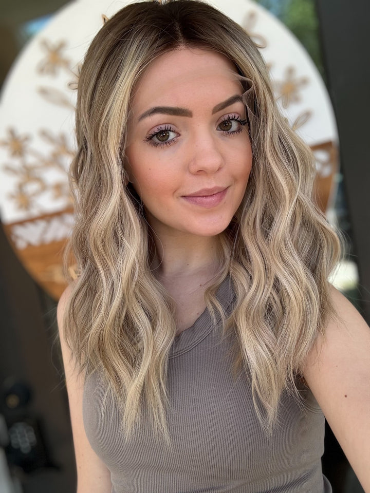 “B2689” [S] 18” Lace Top Wig