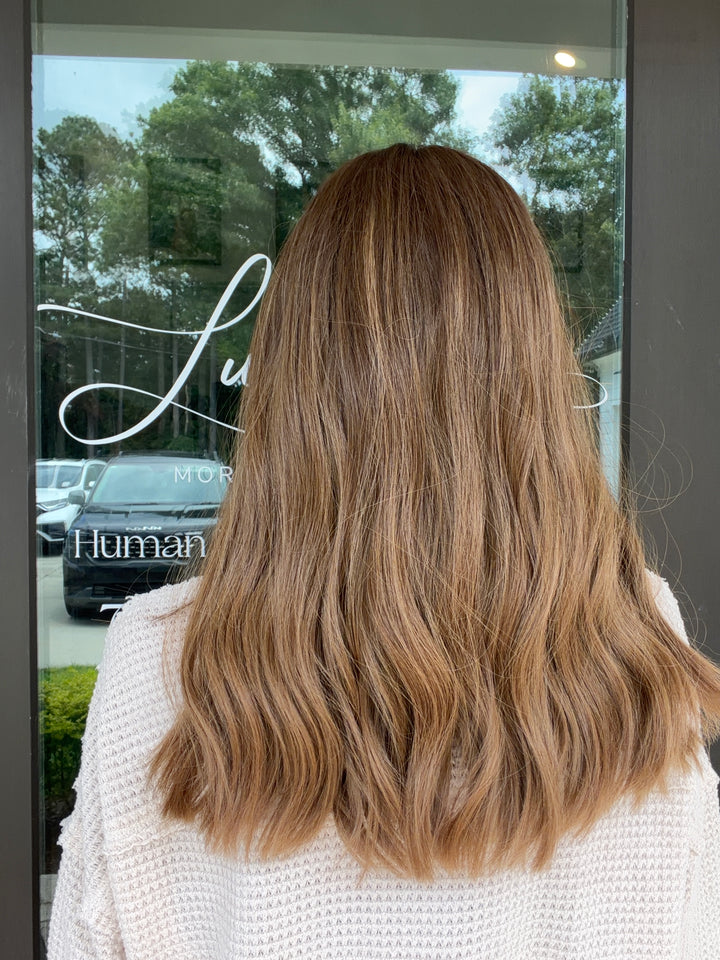 “Autumn” [M] 18” Lace top wig