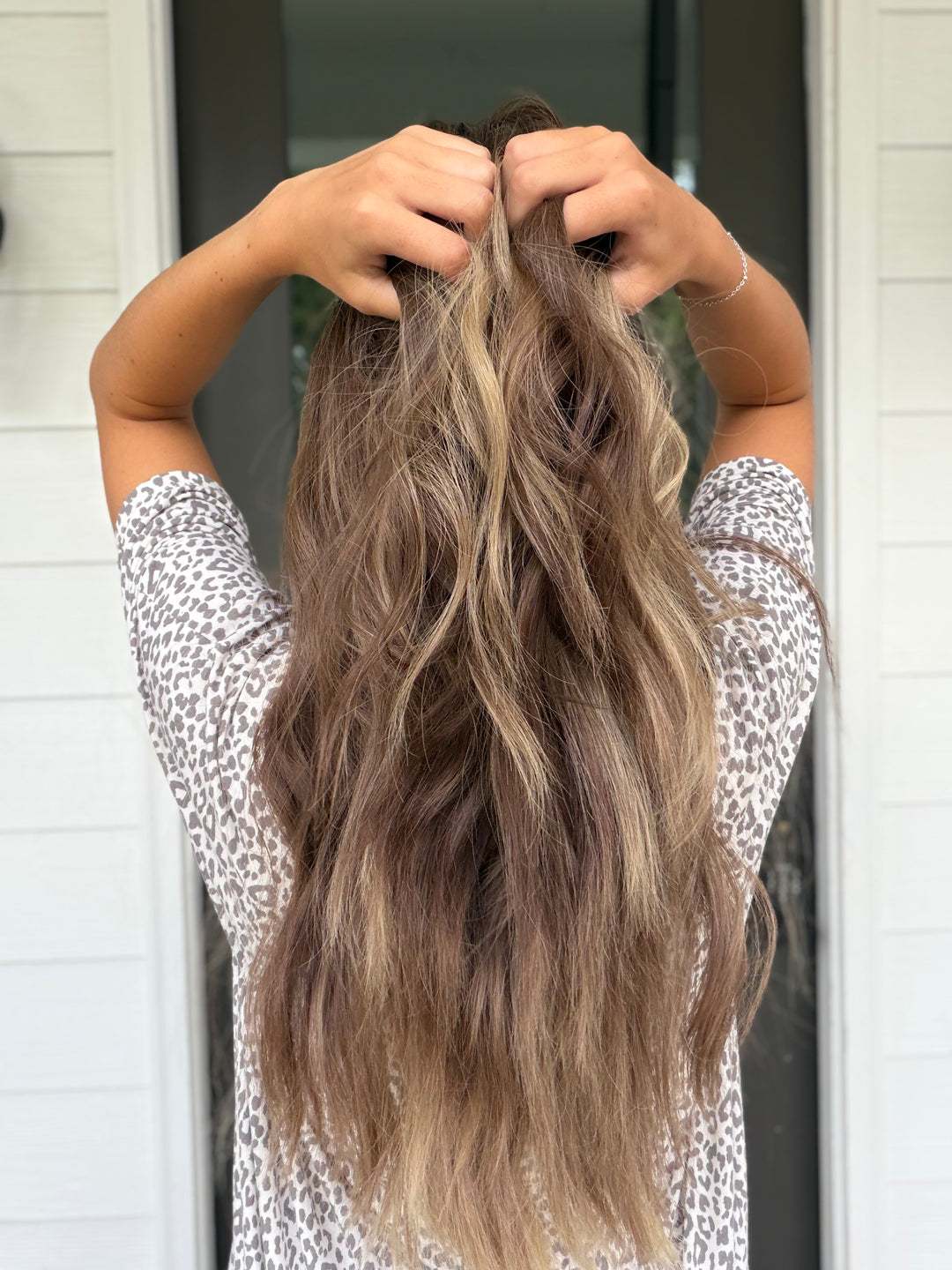 “B3006” (XS) 24” Lace Top Wig
