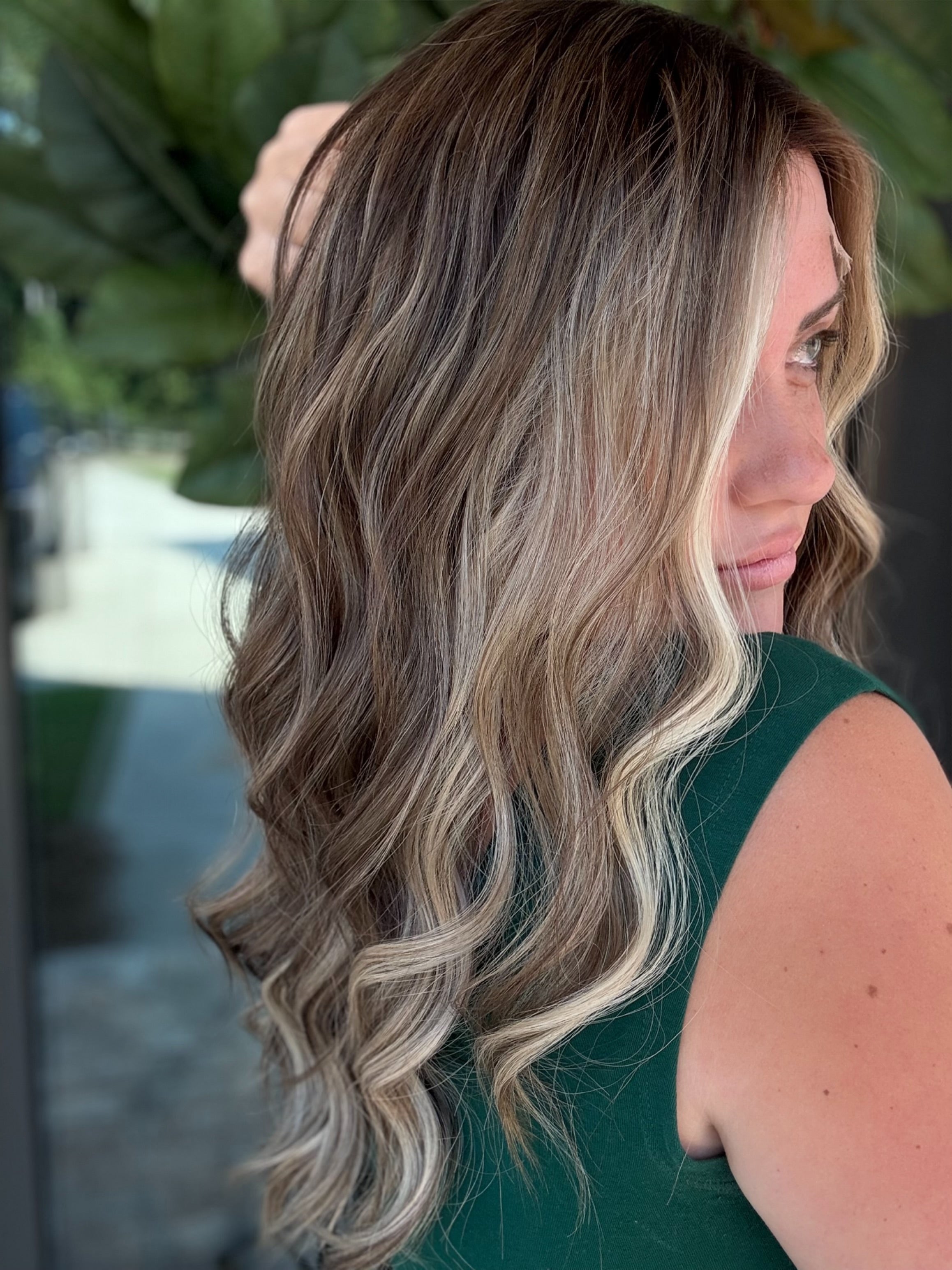 “CV” [M] 22” Lace Top Wig