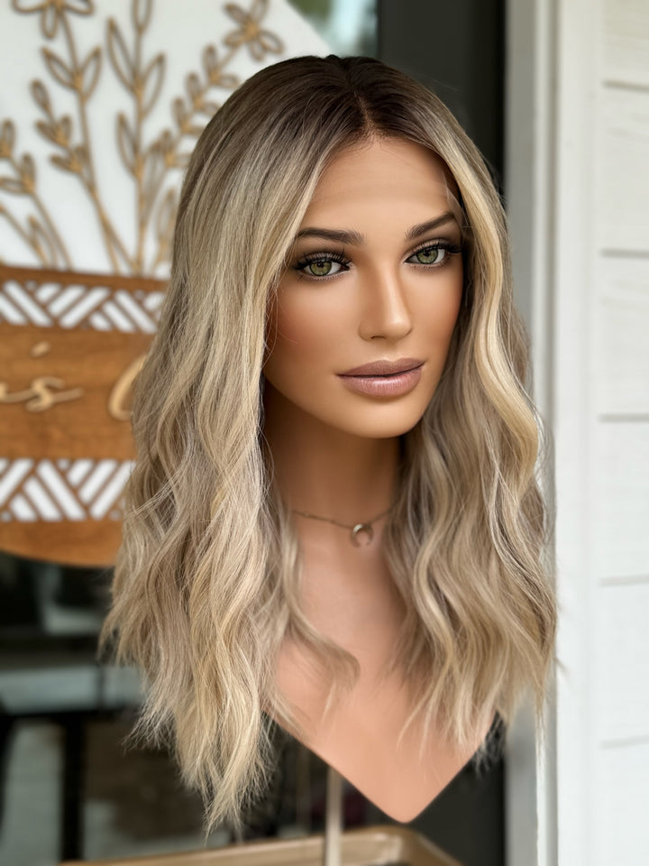 “B2689” [S] 18” Lace Top Wig