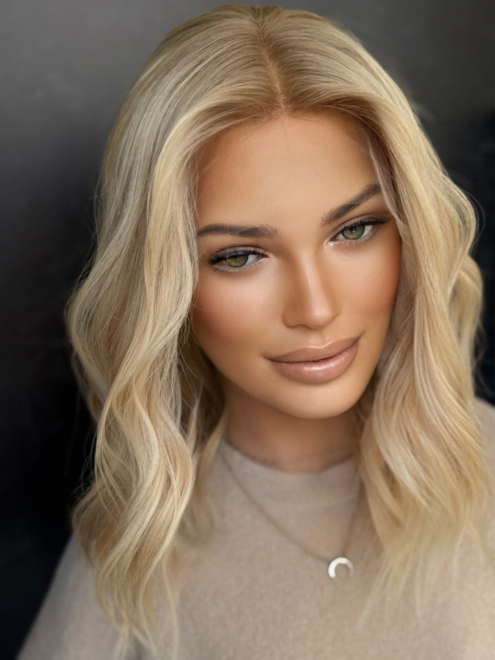 “Demi” [10x11] 16” Lace Top Topper