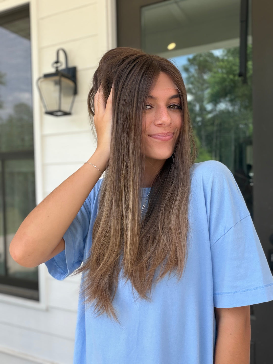 Beverly (M) 24” Lace Top Wig