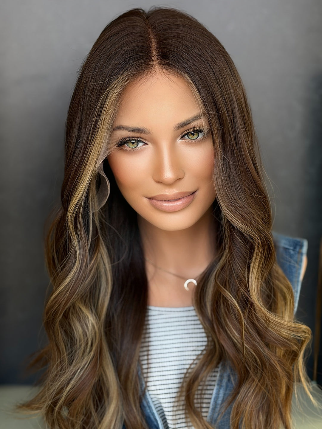 "Gracie" 22" [M] Lace Top Wig