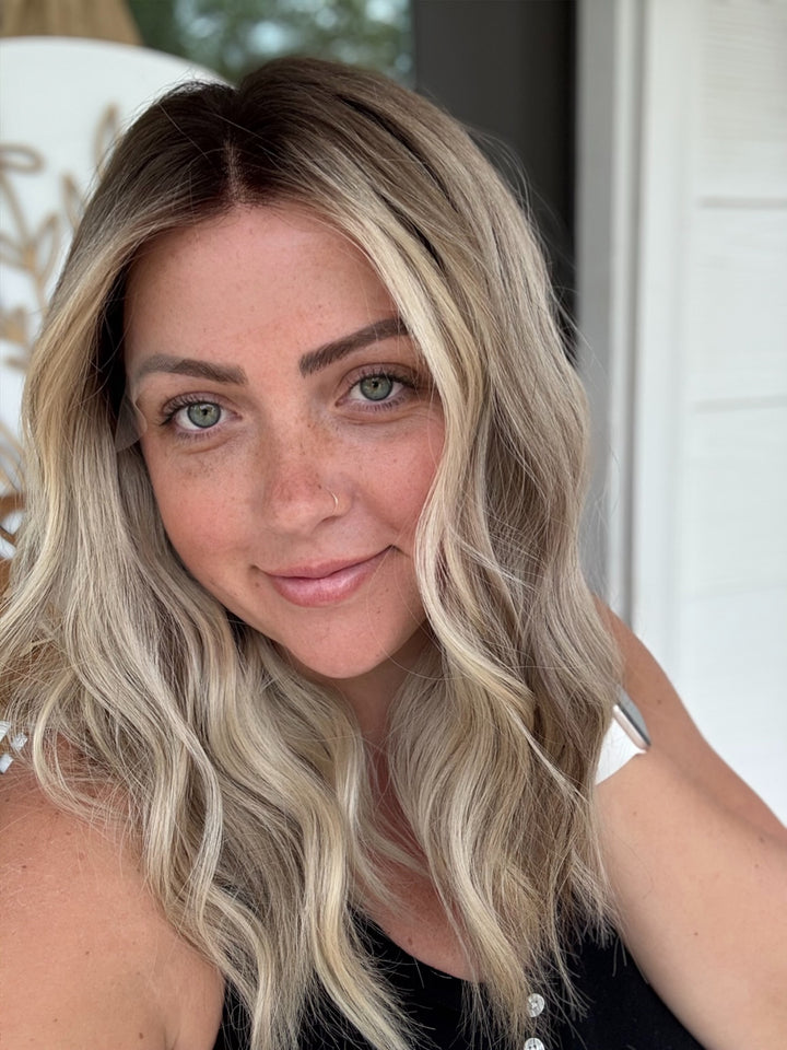 “B2689” [S] 18” Lace Top Wig