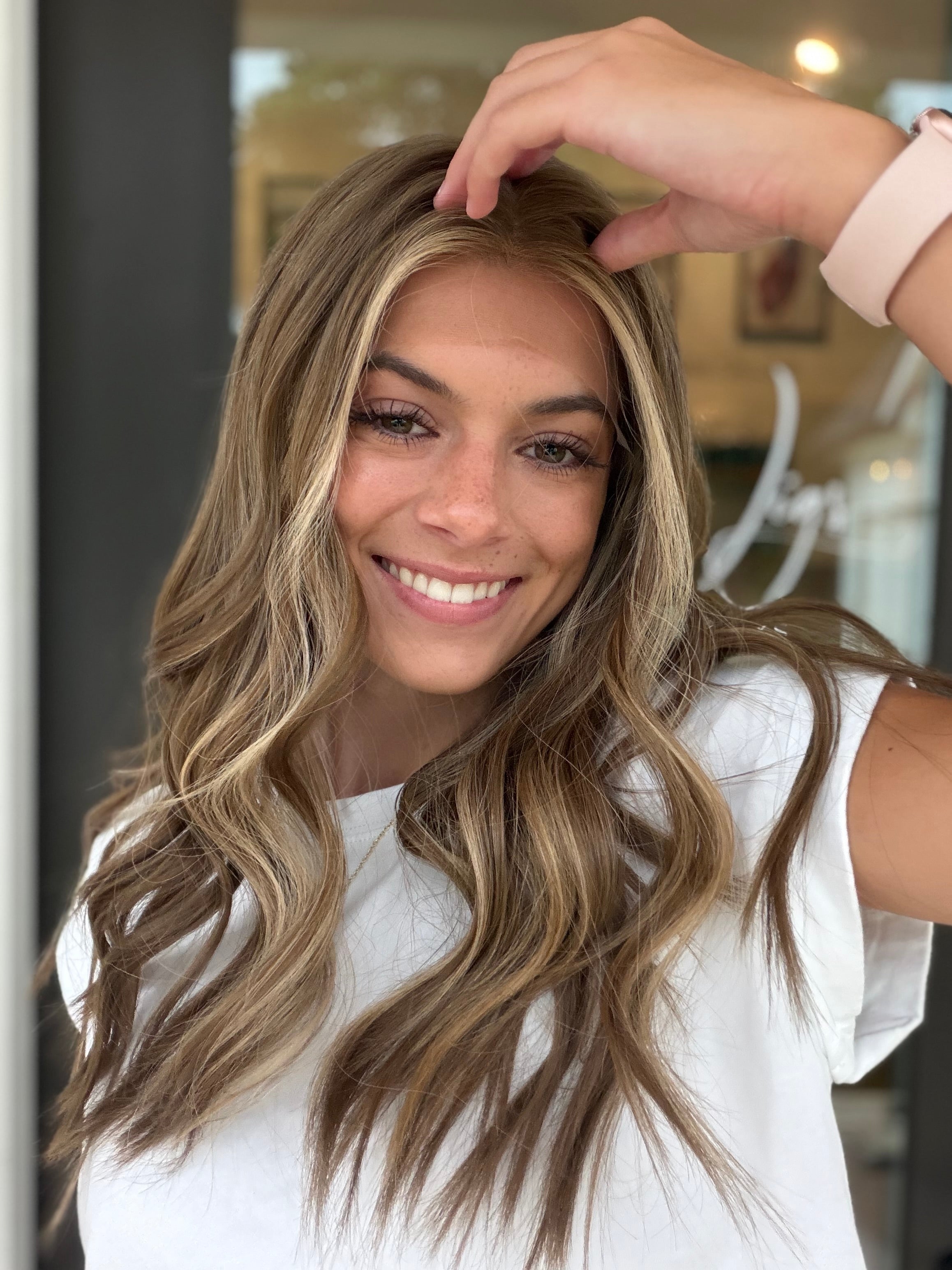 <b>Raya</b><br> <l>Signature Mongolian Collection</l> <br> 22” Lace Top Wig
