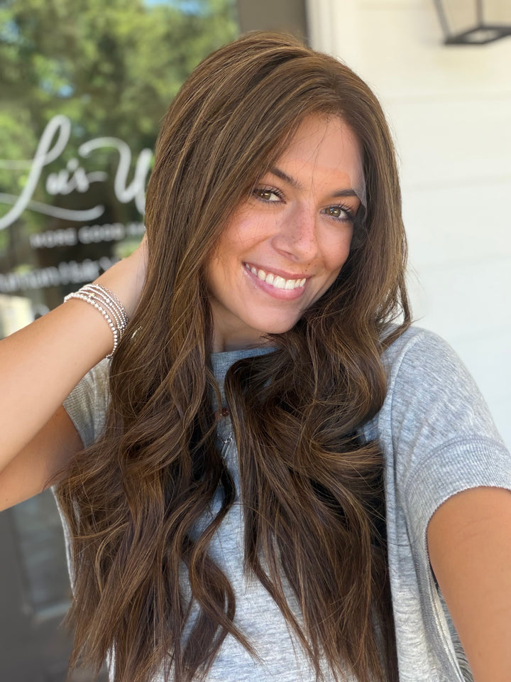 “Merrit” (M) 24” Lace Top Wig