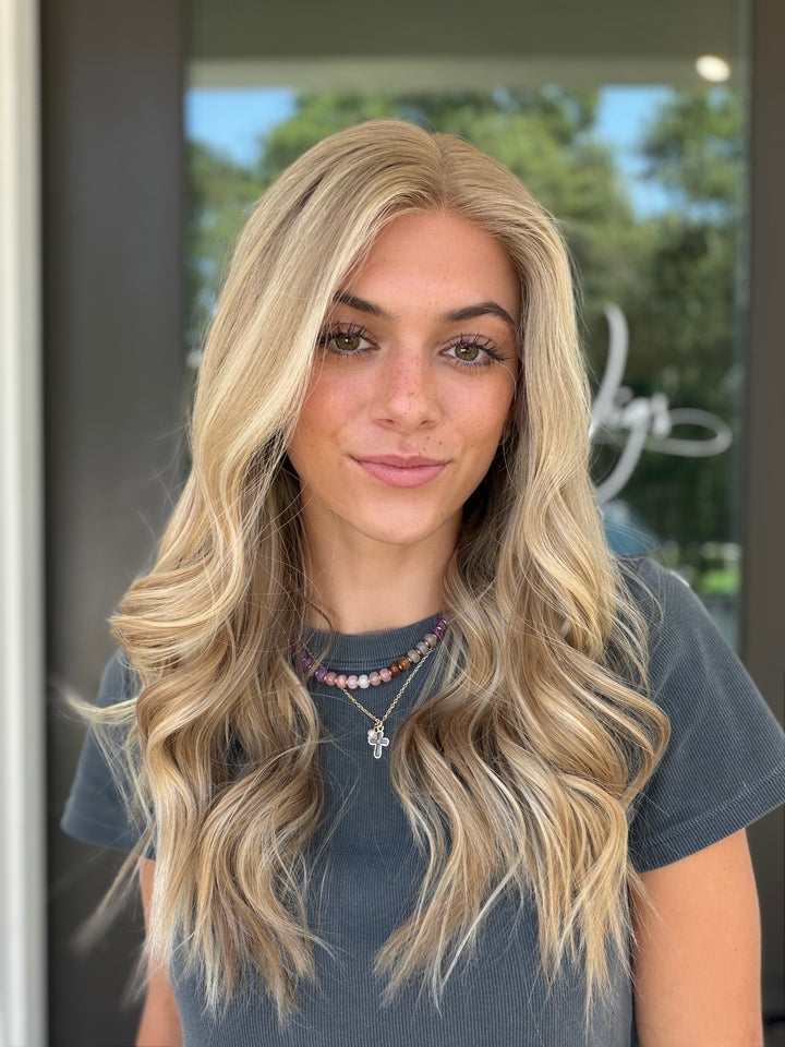 Anniston (XS) 22” Lace Top Wig