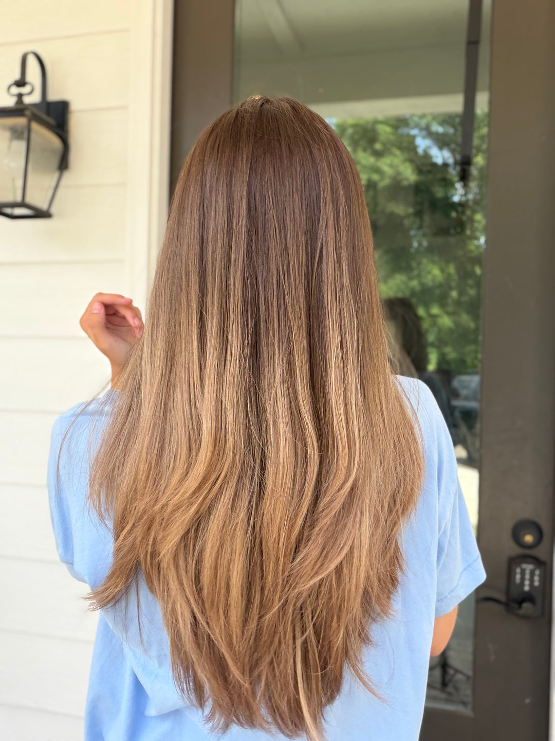 Beverly (M) 24” Lace Top Wig