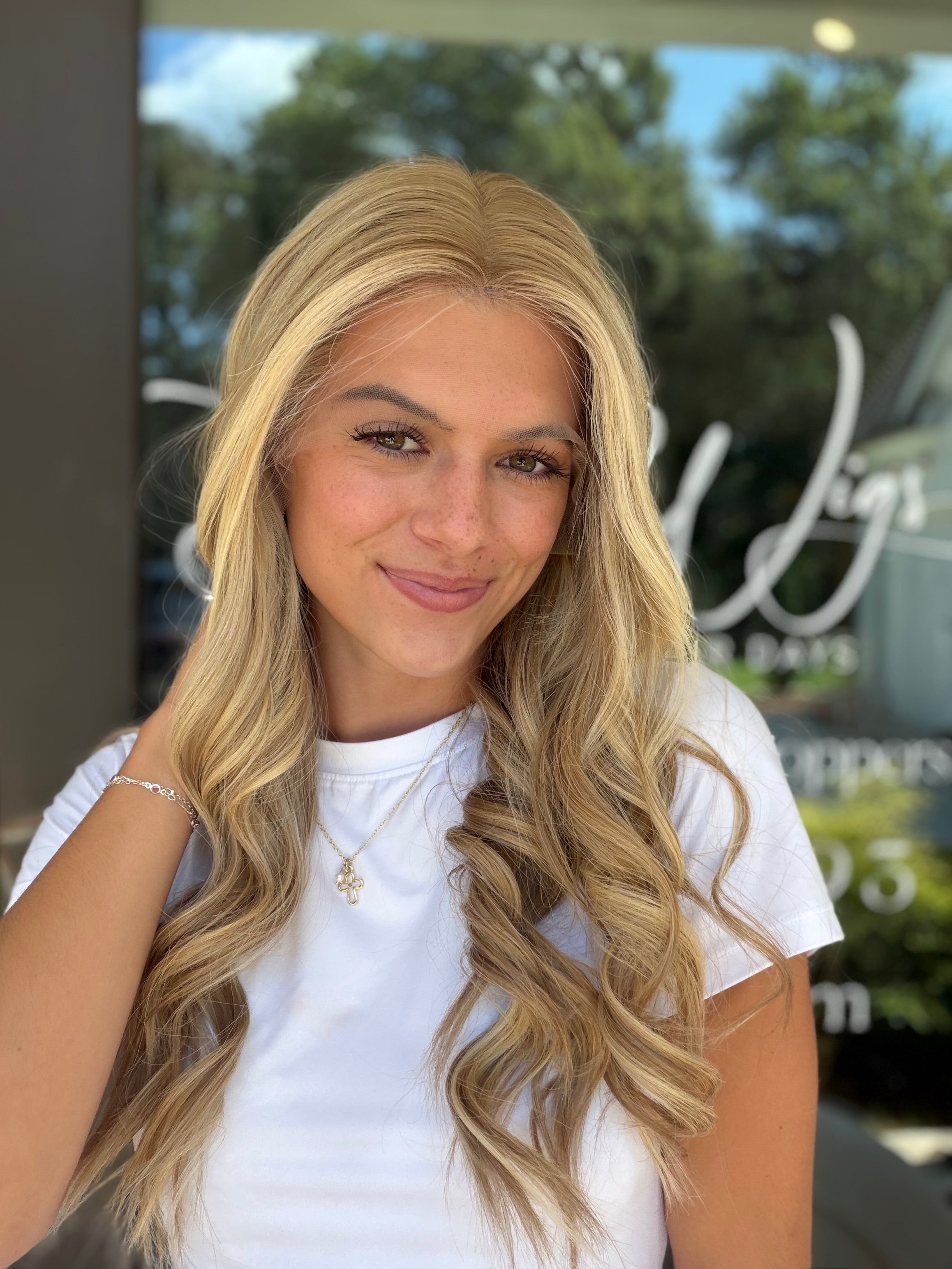 <b>Anniston</b><br> <I>Signature Mongolian Collection</I> <br> 24" Lace Top Wig