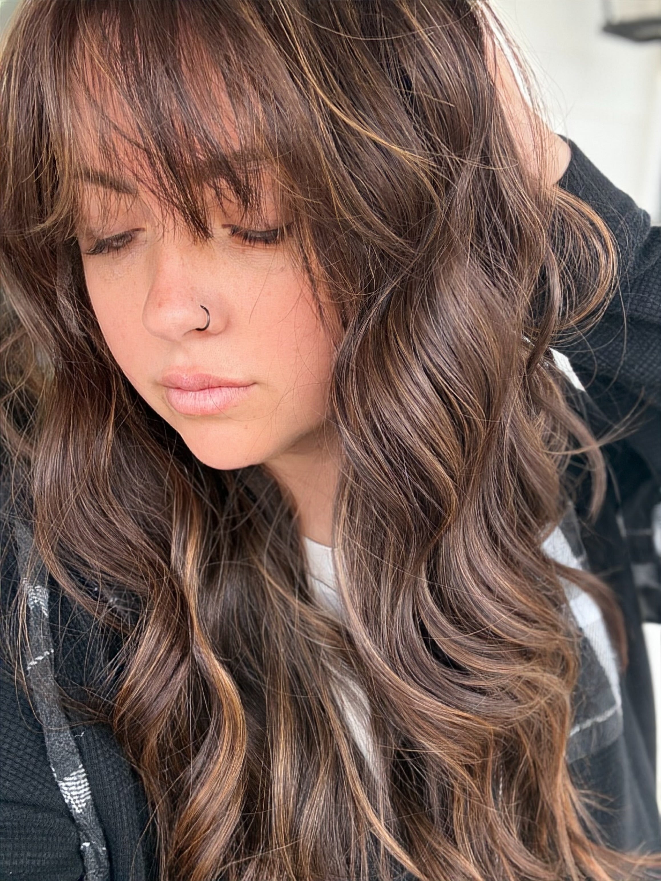 Cora [M] 24” Lace Top Wig