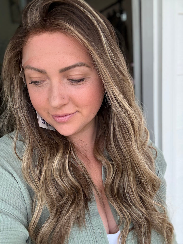 Augusta 22” [S] Lace top wig