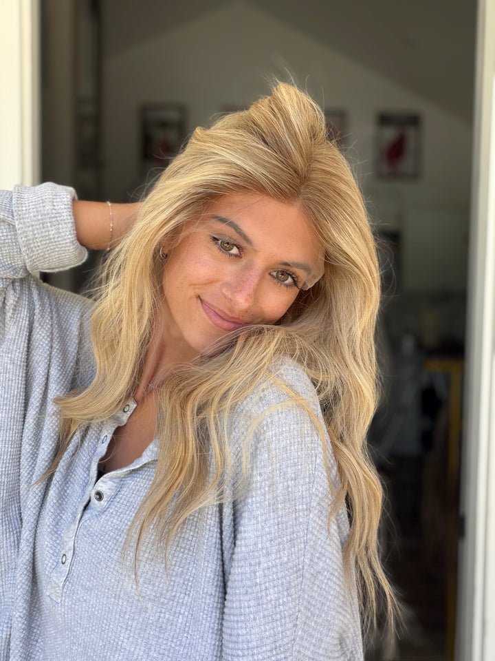 “Rachel” 21” Lace Top Wig (S)