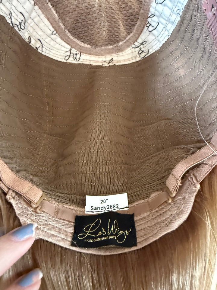 “Sandy” [M] 20” Lace Top Wig