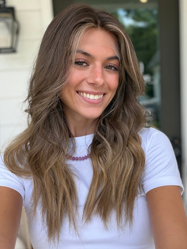 Ella Langley (M) 20” Lace Top Wig