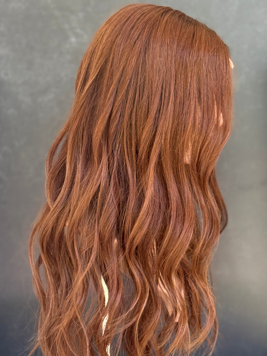 Zoey [M] 22” Glam Collection Wig