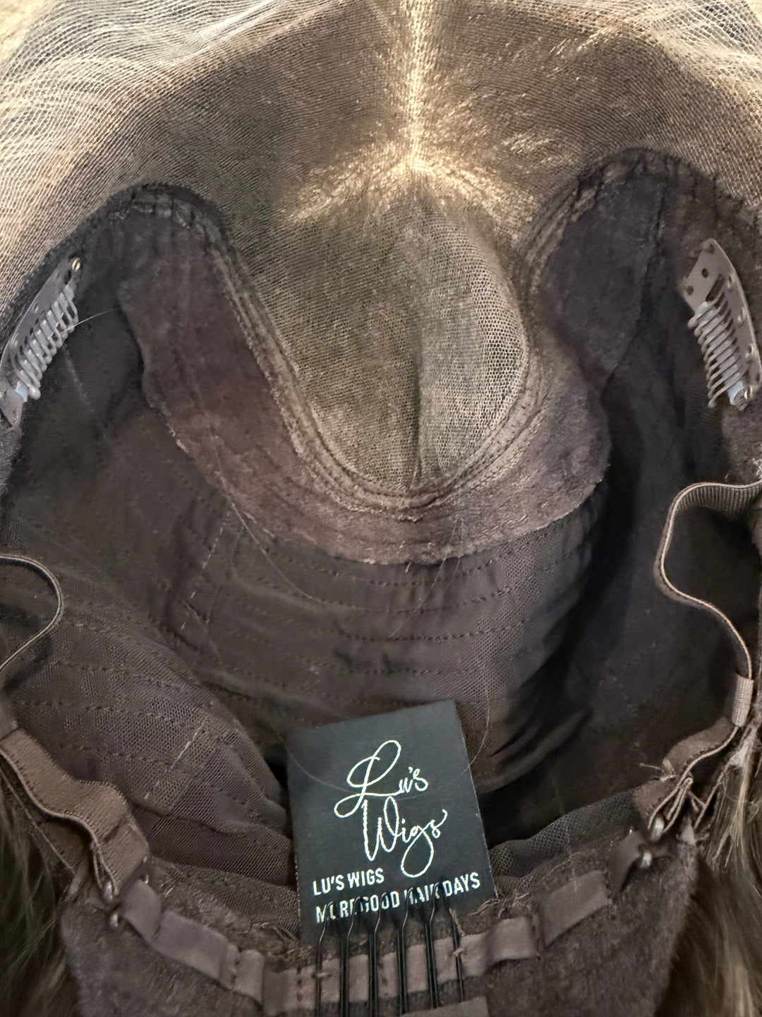 “Lisa” [M] 21” Lace top wig