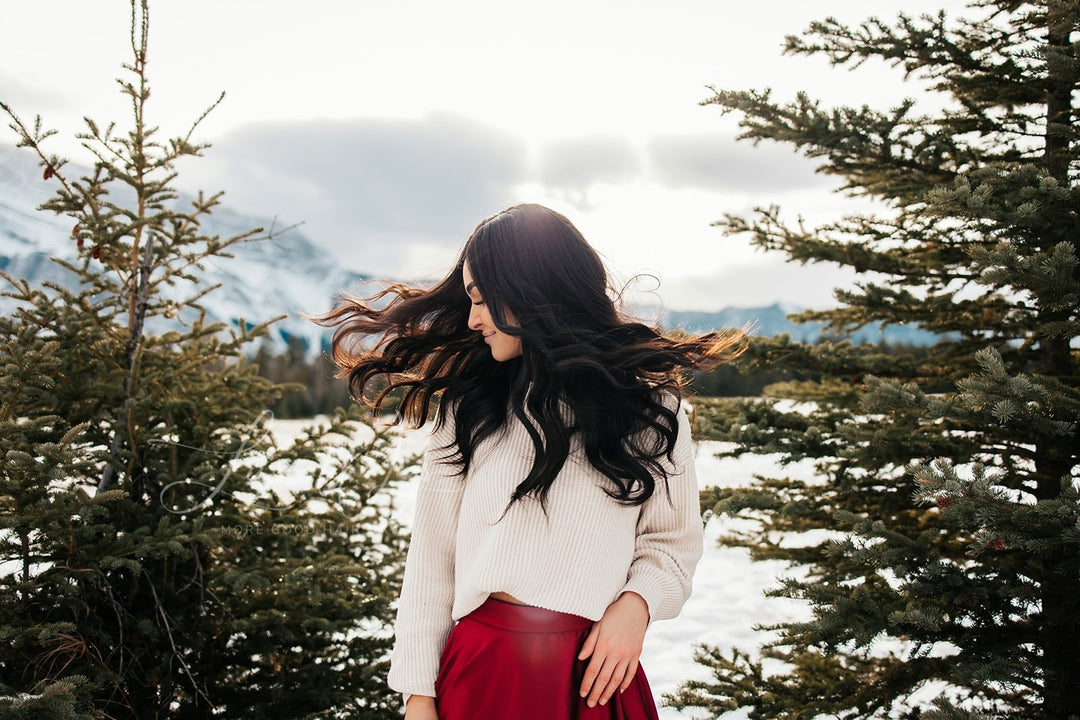 “Jordyn” 22” [M] Lace Top Wig