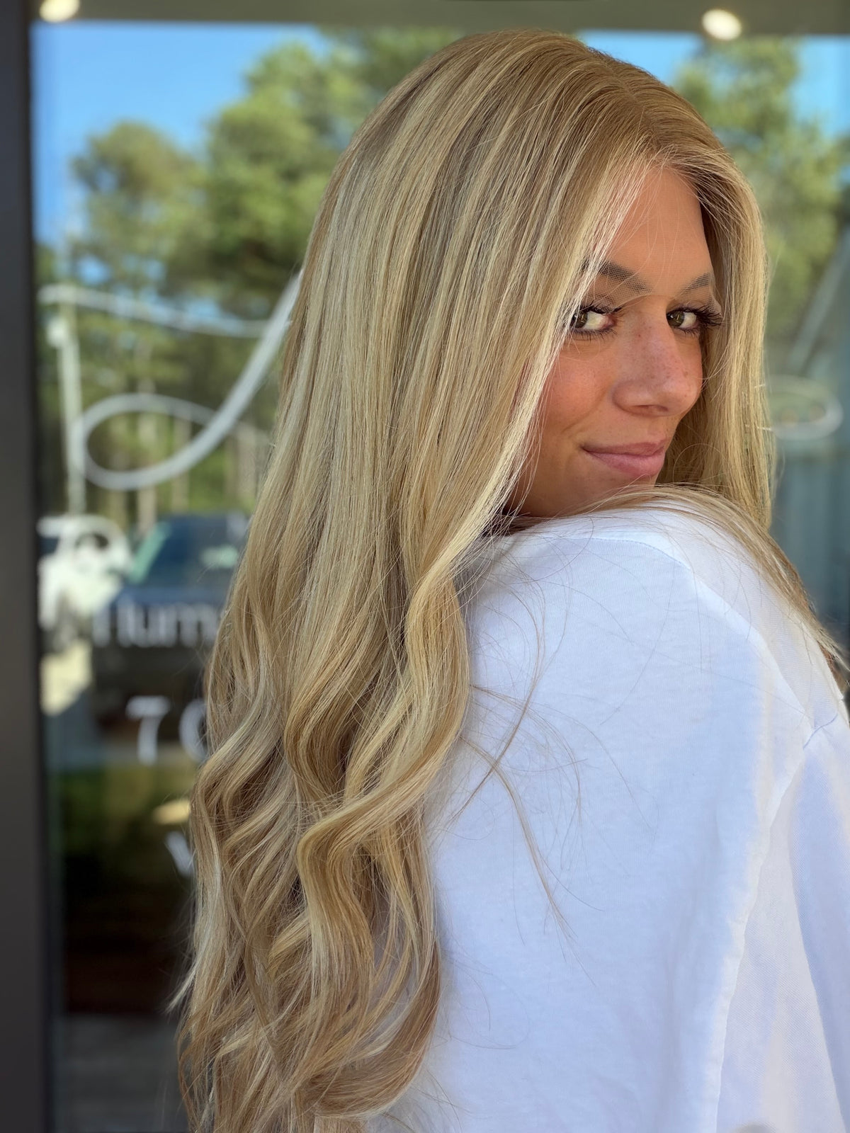 <b>Anniston</b><br><u>L</u> <br> <l>Signature Mongolian Collection</l> <br> 24” Lace Top Wig