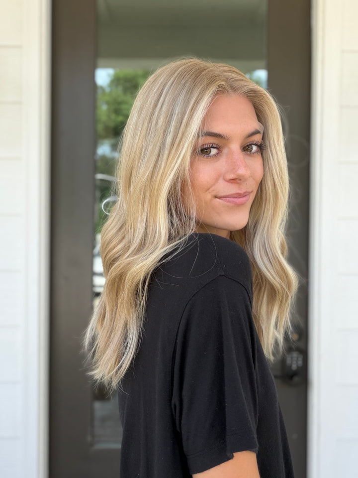Anniston (XS) 18” Lace Top Wig