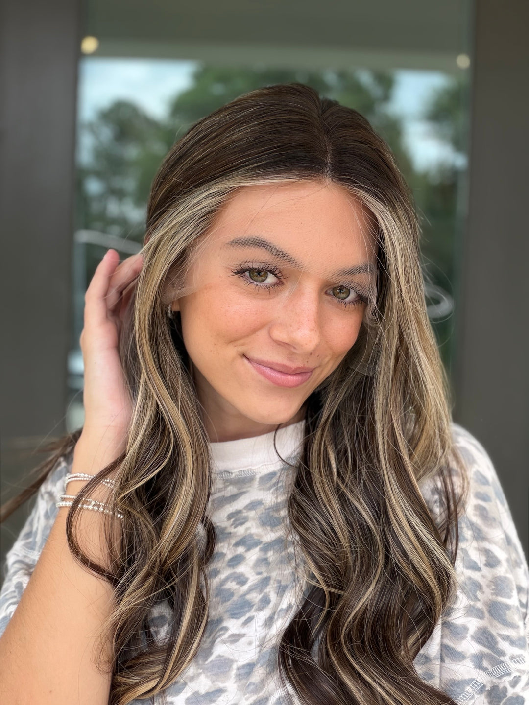 Stella (M) 22” Lace Top Wig