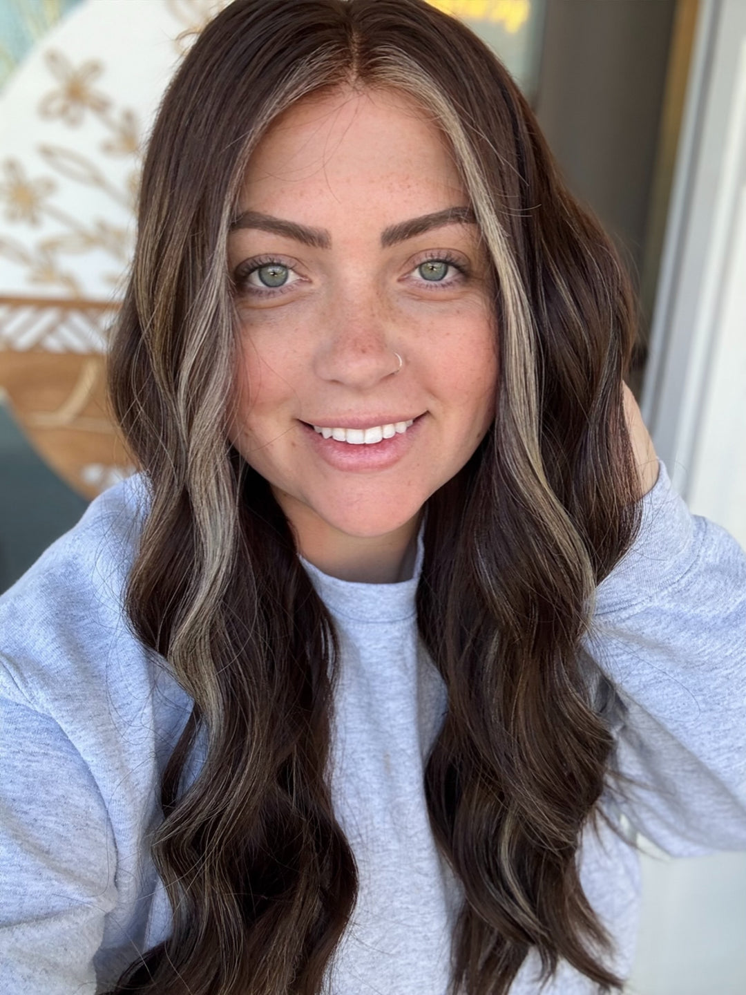 “4b2632” [M] 24” Lace Top Wig