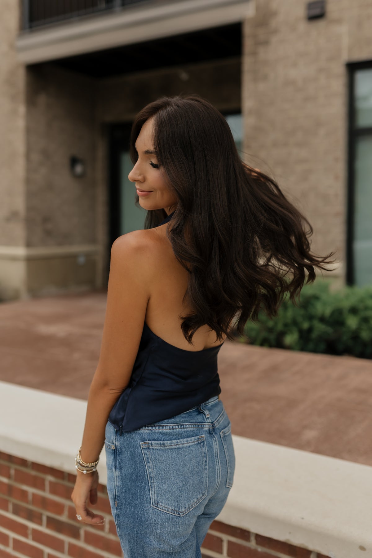 <b>Lauren</b><br><u>M</u> <br> <l> Classic European Collection </l> <br> 21” Lace Top Wig