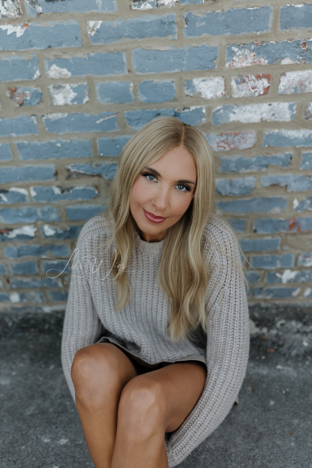 “Opal” [M] 20” Glam Lace Top Wig